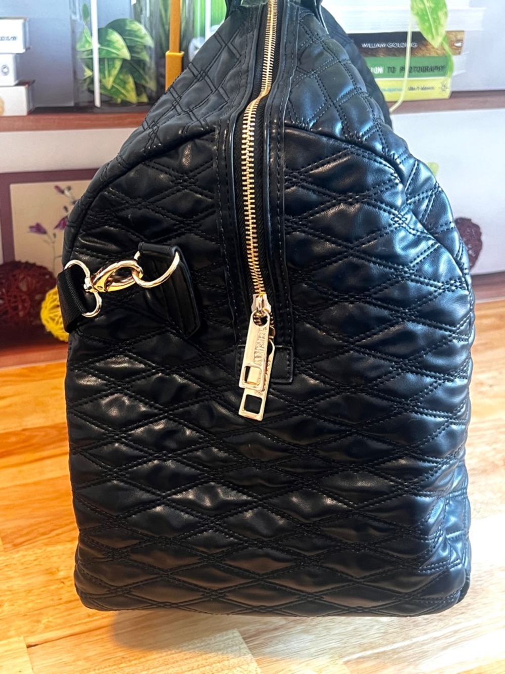Duffel Bag DKNY Black Quilted Travel Weekender - Picture 5 of 16